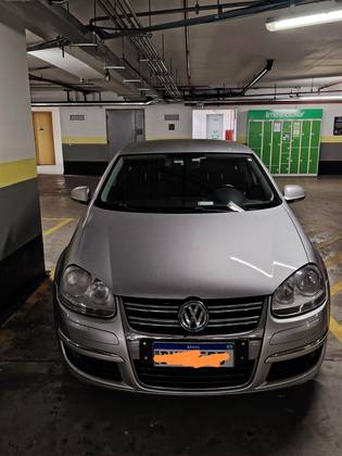 VOLKSWAGEN JETTA 2.5 I 20V 150CV GASOLINA 4P TIPTRONIC VOLKSWAGEN JETTA 2.5 I 20V 150CV GASOLINA 4P TIPTRONIC